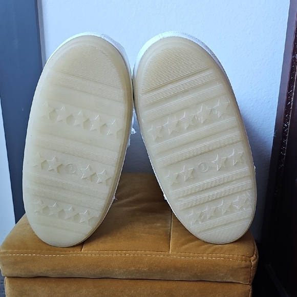 ●●WILD FABLE "MOON BOOTS" SIZE 9 NWOT●● - Picture 5 of 7